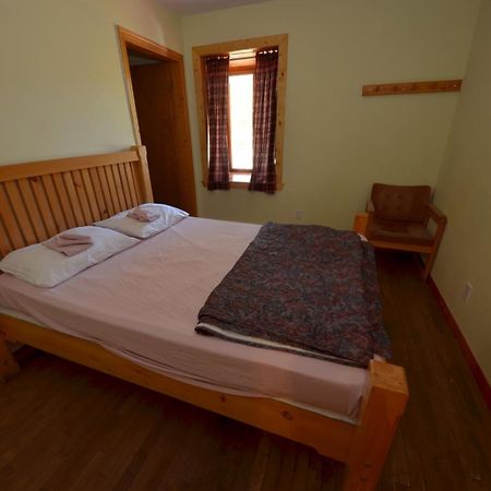 Auberge Jeunesse De Tadoussac Eksteriør billede